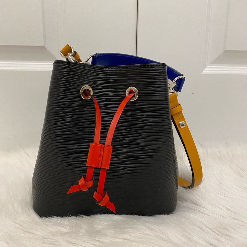 Louis Vuitton Neonoe BB